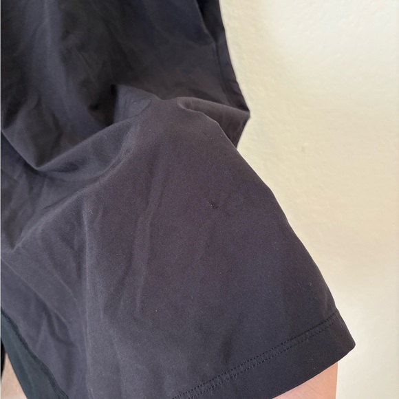 lululemon athletica Men's Black Athletic Shorts - Picture 2 of 7